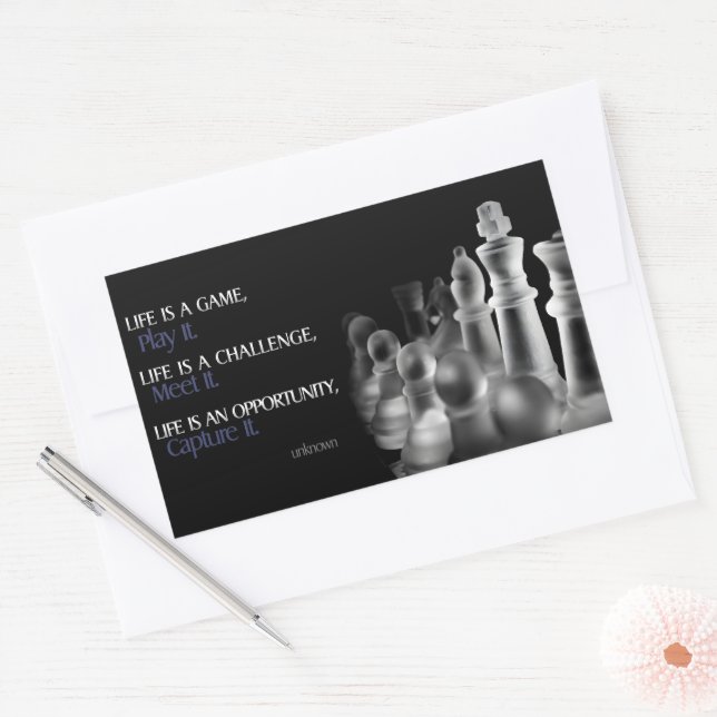 Adesivo Retangular "A vida é um jogo", citação inspiracional (Envelope)