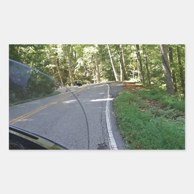 Adesivo Retangular Andando O Dragão (Frente)