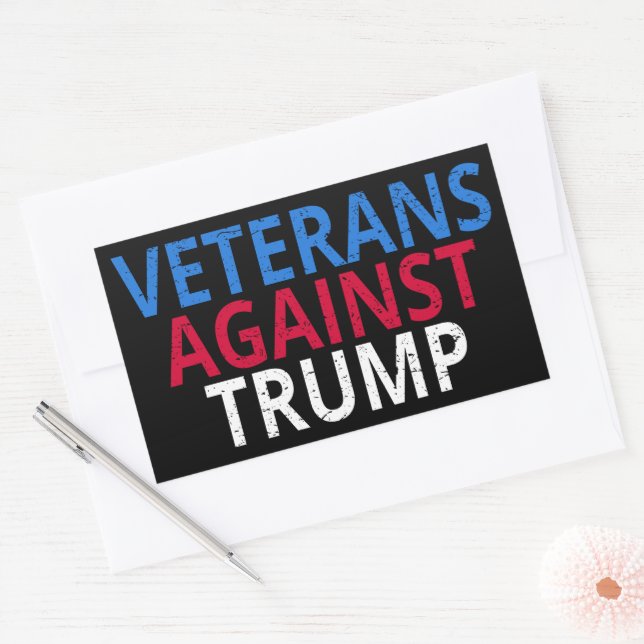 Adesivo Retangular Anti-Trump - Veteranos Contra Trump (Envelope)
