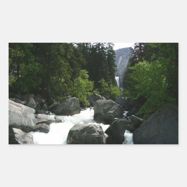 Adesivo Retangular Cachoeira Vernal à Distância em Yosemite (Frente)