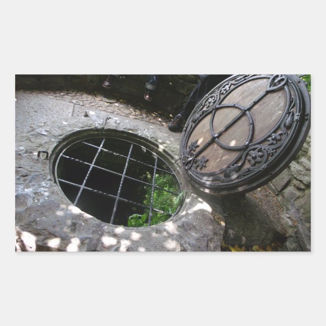 Adesivo Retangular Chalice Wellhead (Frente)