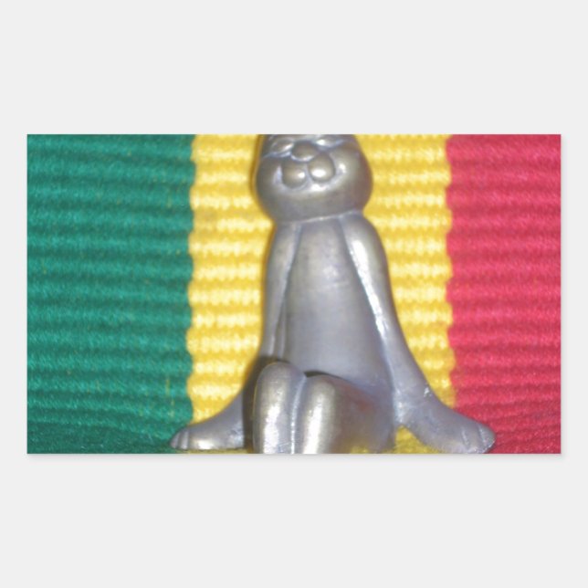 Adesivo Retangular Coelho - Coelho em Cores Rasta: Um Toque de Groovy (Frente)
