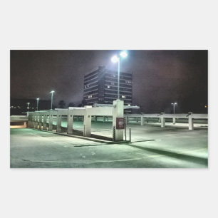 Adesivo Retangular Estrutura de Estacionamento do Telhado à Noite -