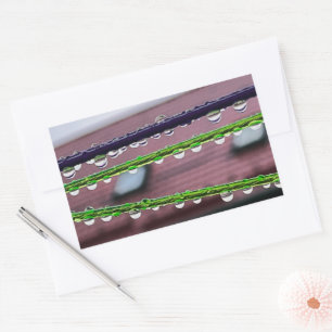 Adesivo Retangular Gotas de chuva em cordas