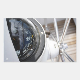 Adesivo Retangular Kompas dat de richting geeft aan een avontuur. 