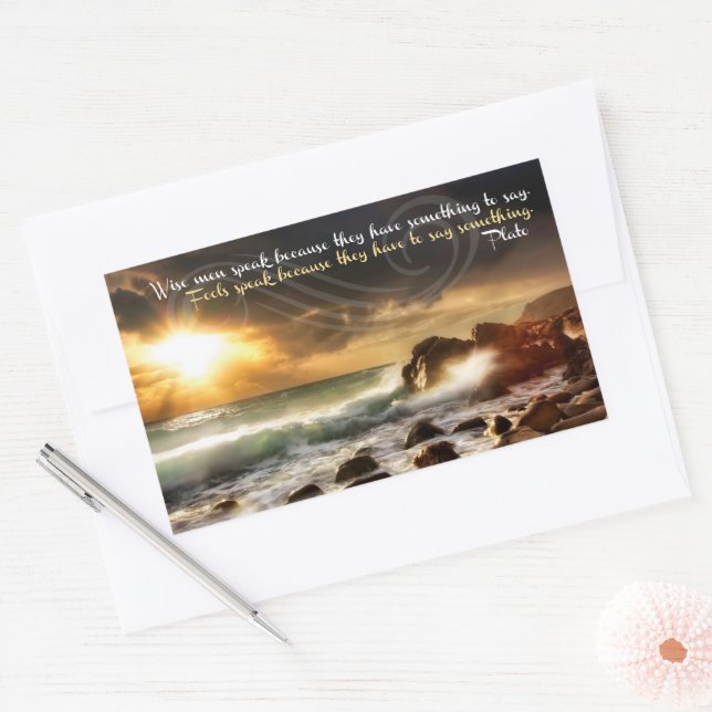 Adesivo Retangular Platão Inspiracional Citação "Sábios falam" (Envelope)