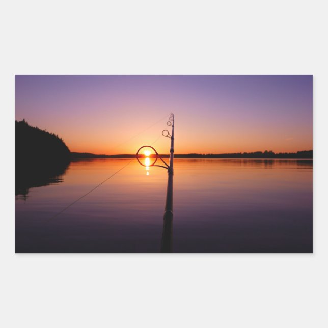 Adesivo Retangular Pôr do sol em um lago de verão visto através de um (Frente)
