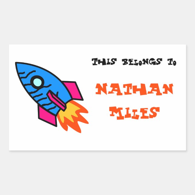 Adesivo Retangular Rocket "Isto Pertence A..." Vinheta retangular (Frente)