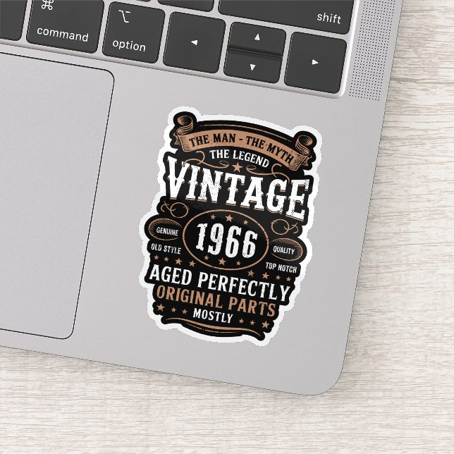 Adesivo Retro 1966 Birthday The Man The Legend 60th Bday   (Detalhe)