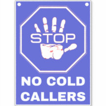 Sem Sinal de Chamada Fria para Porta Frente e Jane