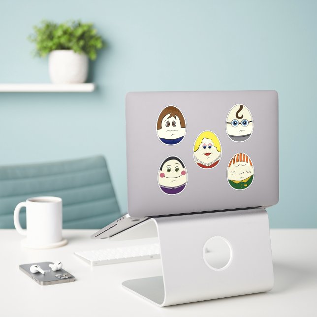 Adesivo Set of 5 Painted Easter Egg Characters (Laptop na mesa)