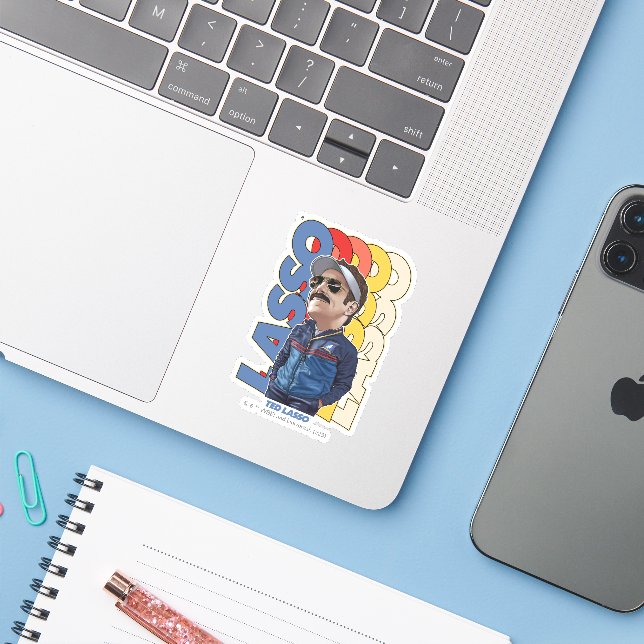 Adesivo Ted Lasso | Lasso Bobblehead (Notebook com iPhone)