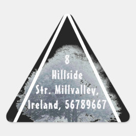 Adesivo Triangular Árvore Fantasma Branca no Endereço de Nevoeiro