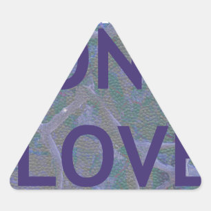 ADESIVO TRIANGULAR HAKUNA MATATA