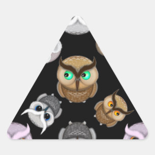 Adesivo Triangular Ilustrações de Coruja Fofa sobre Fundo Preto