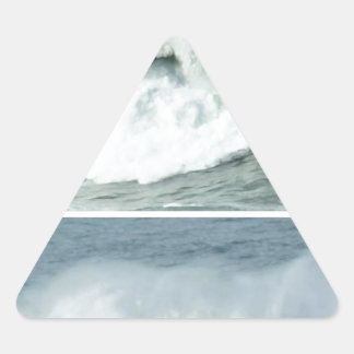 ADESIVO TRIANGULAR ONDAS DE ALTA MARGEM - PRAIAS OCEANAS