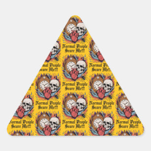 Adesivo Triangular Pessoas Normais Me Assustam