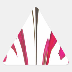 Adesivo Triangular Rosa vermelha fantástica do chic sob o céu branco.