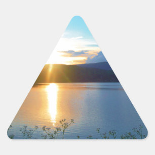 Adesivo Triangular Sol azul no lago