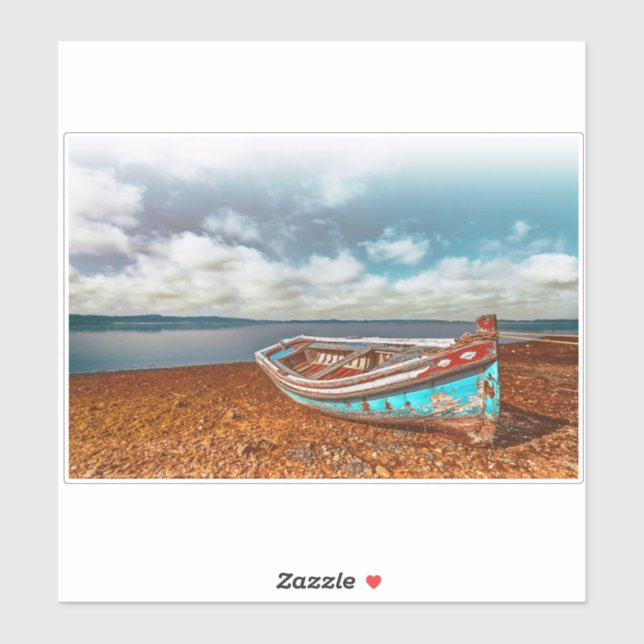 Adesivo Velha Aiola. Barco tradicional português em praia (Folha)