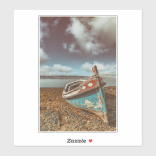 Adesivo Velha Aiola. Barco tradicional português em praia