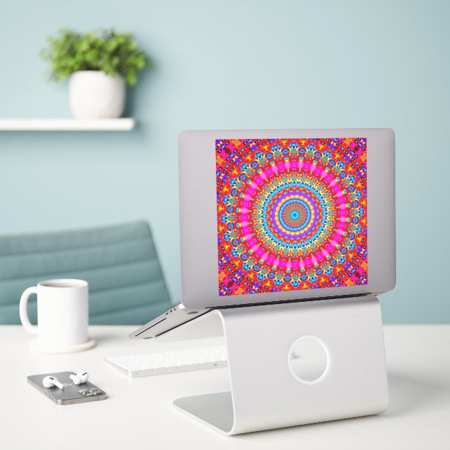 Adesivo Vinheta-vinil de mandala colorida (Laptop na mesa)
