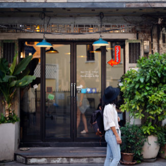 Adesivo Vintage Café Aqui Sinal de Seta Esquerda