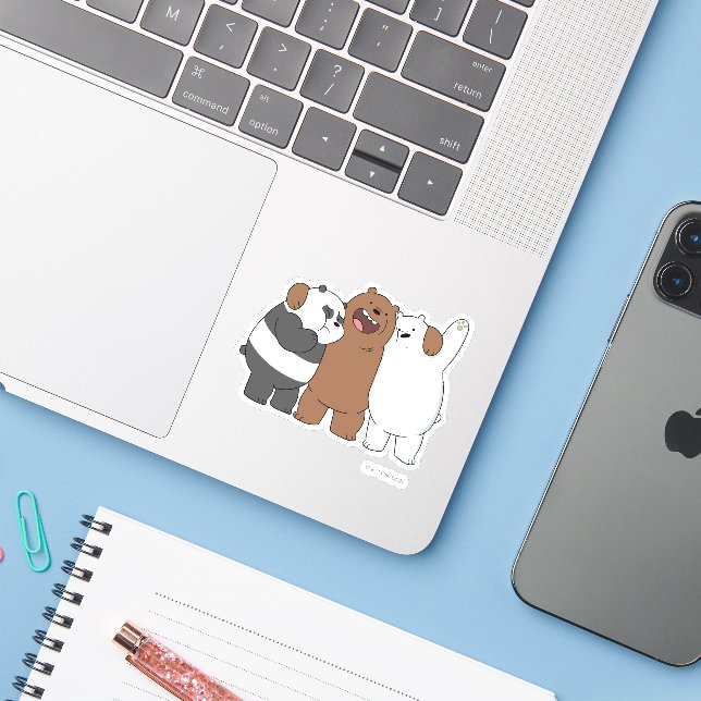 Adesivo We Bare Bears Group Hug (Notebook com iPhone)