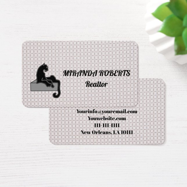 Adição de Preto e Branco do Agente Imobiliário (Mesa)