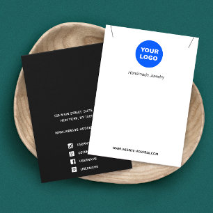 Adicione logotipo preto Colar em branco Exibição