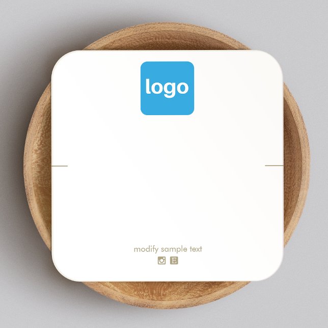 Adicione o suporte de exibição do colar de logotip (Criador carregado)