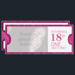 Admitir um convite de festa de aniversário VIP 18t<br><div class="desc">O gráfico adiciona o seu próprio bilhete de fotografia admite um convite para a festa das raparigas estilo. Perfeito para um convite de aniversário 18 convidar amigos especiais VIP. Adicione seus próprios detalhes de festa e fotos para esse toque pessoal. Desenvolvido exclusivamente pela Sarah Trett.</div>
