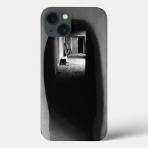 Adobe Passageway: foto em preto e branco