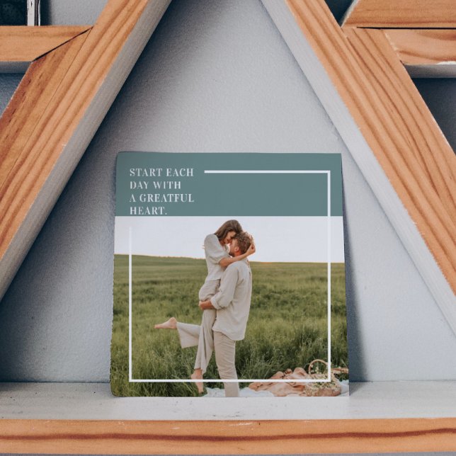 Adorável Presente da Família Verde de Fotos Modern (Criador carregado)