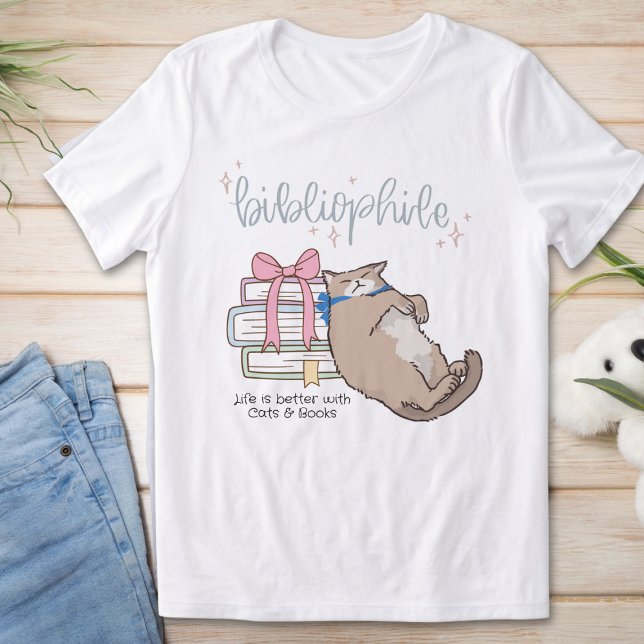 Adoro Gatos e Livros, Bibliófilo Engraçado (Zazzle I Love Cats and Books, Funny Bibliophile Tri-Blend Shirt)