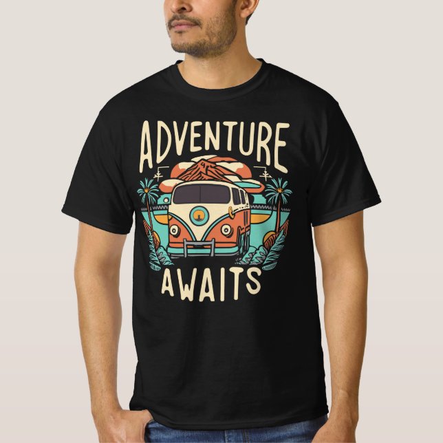 Adventure Aguarda Camiseta engraçada (Frente)