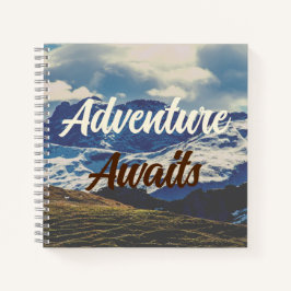 Adventure Awaits Berge Notizbuch