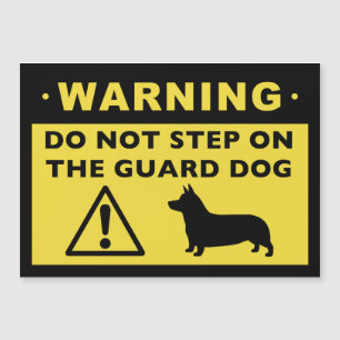 Advertência para a Guarda do Cão Engraçado Pemb