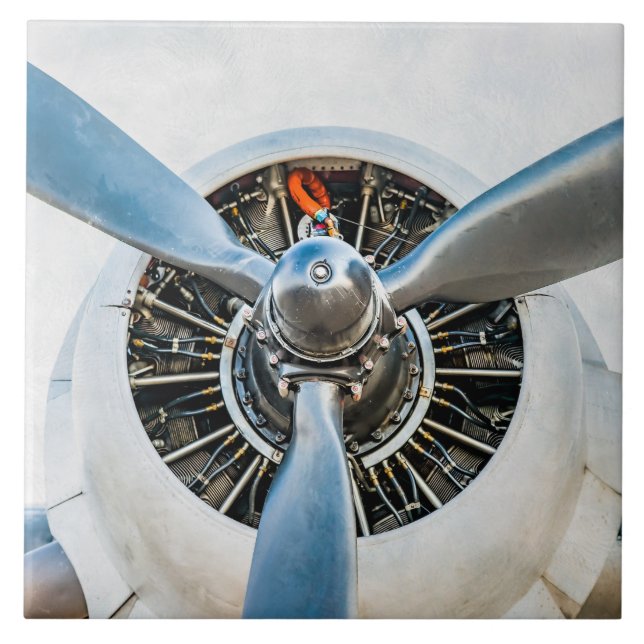 Aeronave Douglas DC-3. Hélice (Frente)