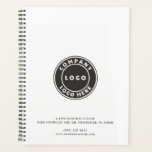 Agenda Adicione os detalhes da sua empresa de logotipos<br><div class="desc">Adicione o logotipo,  endereço,  URL do site ou slogan da sua empresa e telefone clicando no botão "Personalizar". Você também pode alterar a cor do plano de fundo para corresponder ao esquema de cor da sua marca.</div>