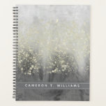 Agenda Adicione seu nome | Glitter<br><div class="desc">Glitter Swirl I de Jennifer Goldberger. Design com lindas cinzas e galhos de ouro.</div>