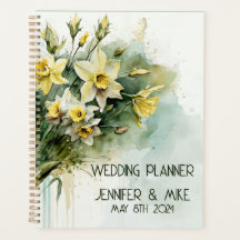 Belos narcisos de água amarela