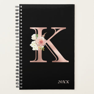 Agenda Blush Floral Dourado Rosa Monograma Anual Letra K