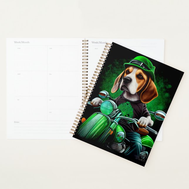 Agenda Cachorro Beagle dirigindo bicicleta no Dia de São  (Exibição)