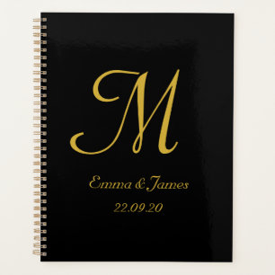 Agenda Casamento de Script de Monograma Dourado Negra Ele