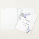 Agenda Casamento Floral da Lavanda de Aquarela Romântica<br><div class="desc">Plantador de casamentos florais de lavandas de aquarela romântica. Correspondência de itens nesta coleção.</div>