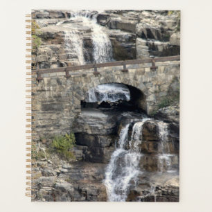 Agenda Cascata no Parque Nacional Glacier