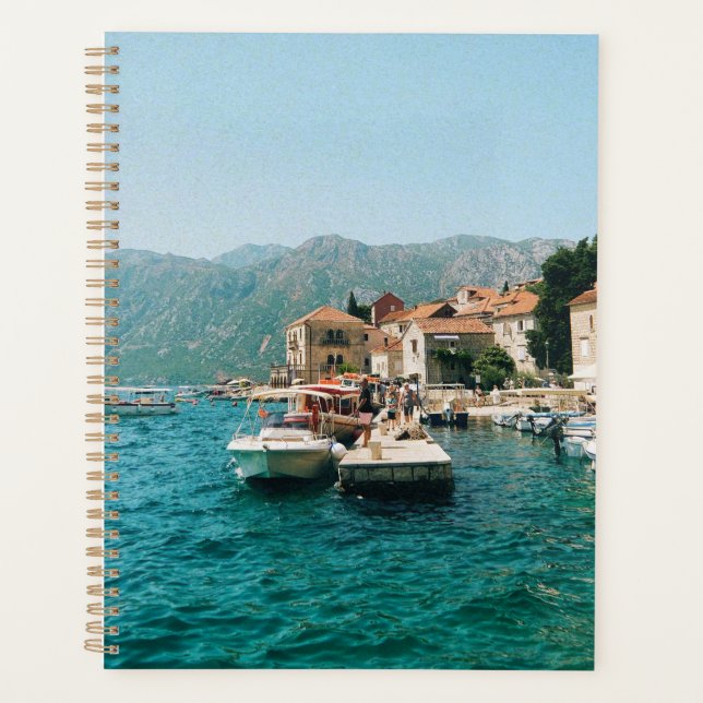 Agenda Cidade costeira de Perast, Montenegro (Frente)