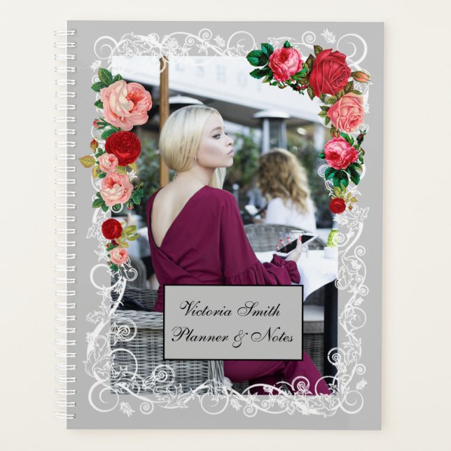 Agenda Cinza Moça de Fundo Moda Moderna Vermelha Elegante (Frente)