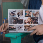 Agenda Colagem de Fotos Moderna 10 Ano Personalizado<br><div class="desc">Crie seu próprio planejador anual personalizado para 2025 com colagem de fotos apresentando 10 dos seus snapshots favoritos! O fundo de fundo branco pode ser alterado para qualquer cor e todo o texto é facilmente personalizado usando o modelo fornecido.</div>